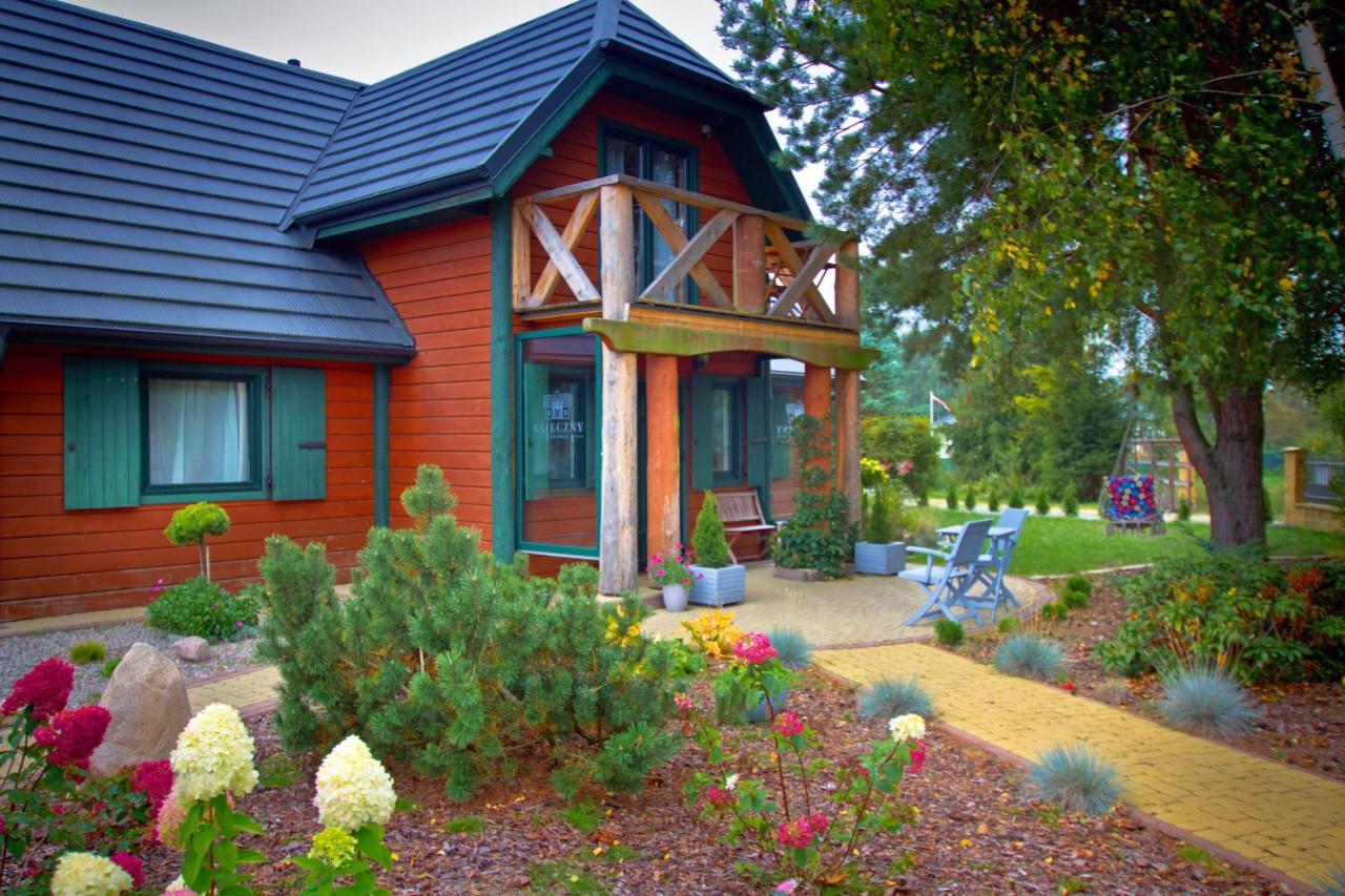Bajeczny Dworek Karwia Exterior foto